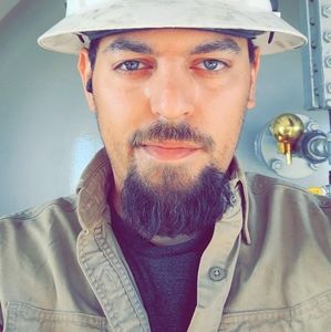 Meet your Posher, Chris